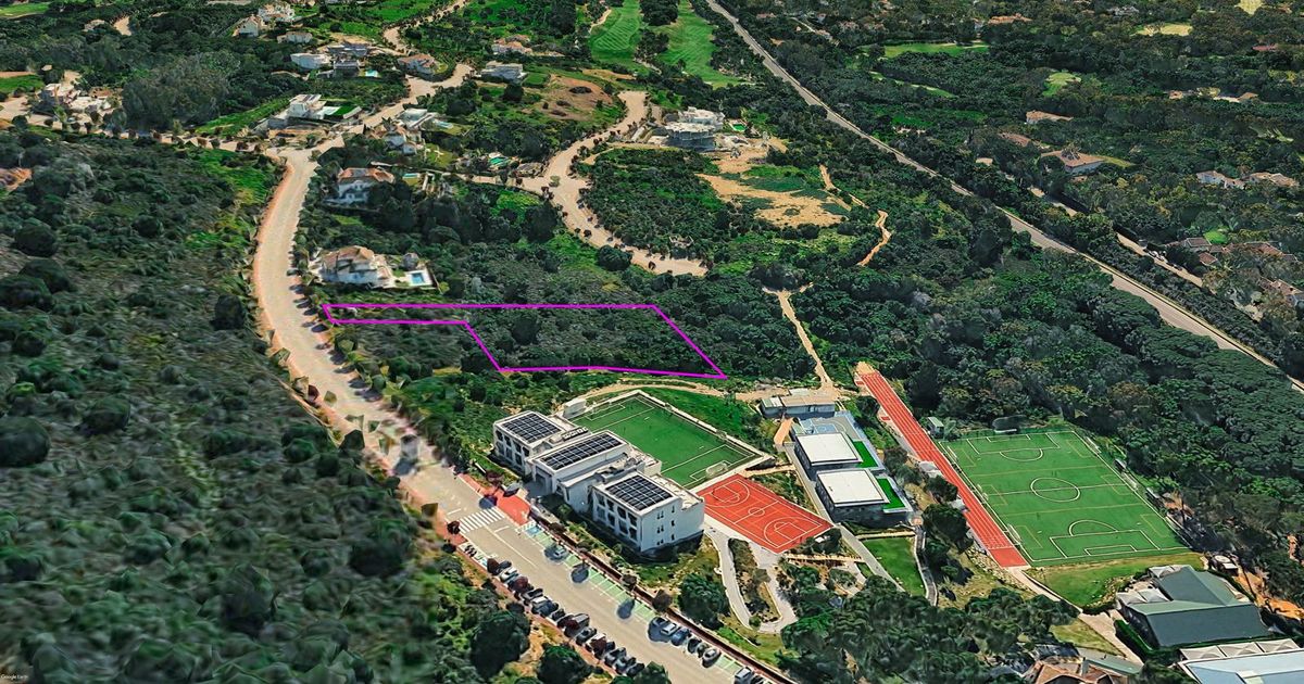 Plot in Sotogrande, La Reserva, Sotogrande, 1/4