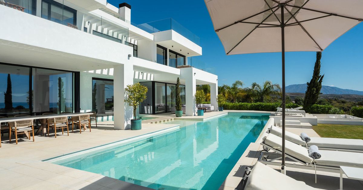 Villa independiente en Estepona, Estepona, 3/12
