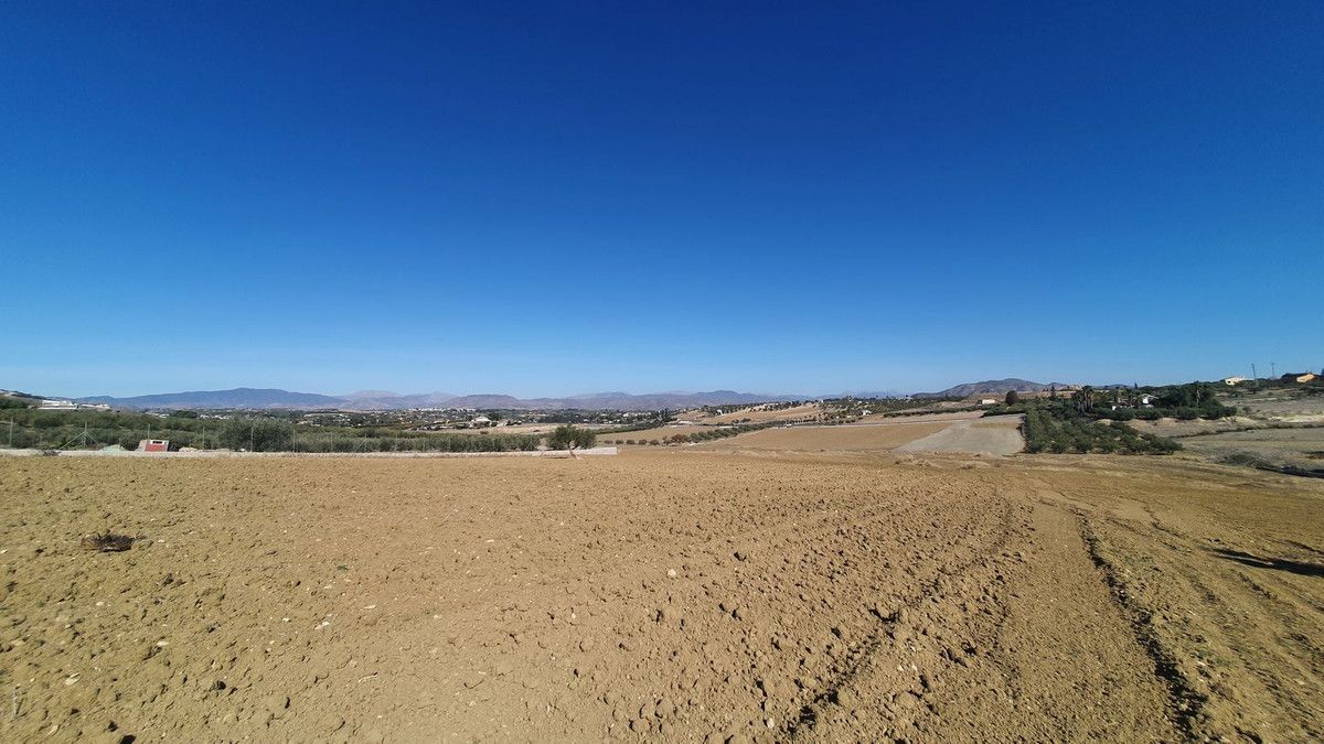 Land in Alhaurín el Grande, Alhaurín el Grande, 10/12