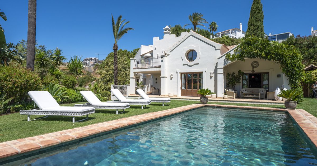 Villa i Estepona, La Resina Golf, Estepona, 1/12