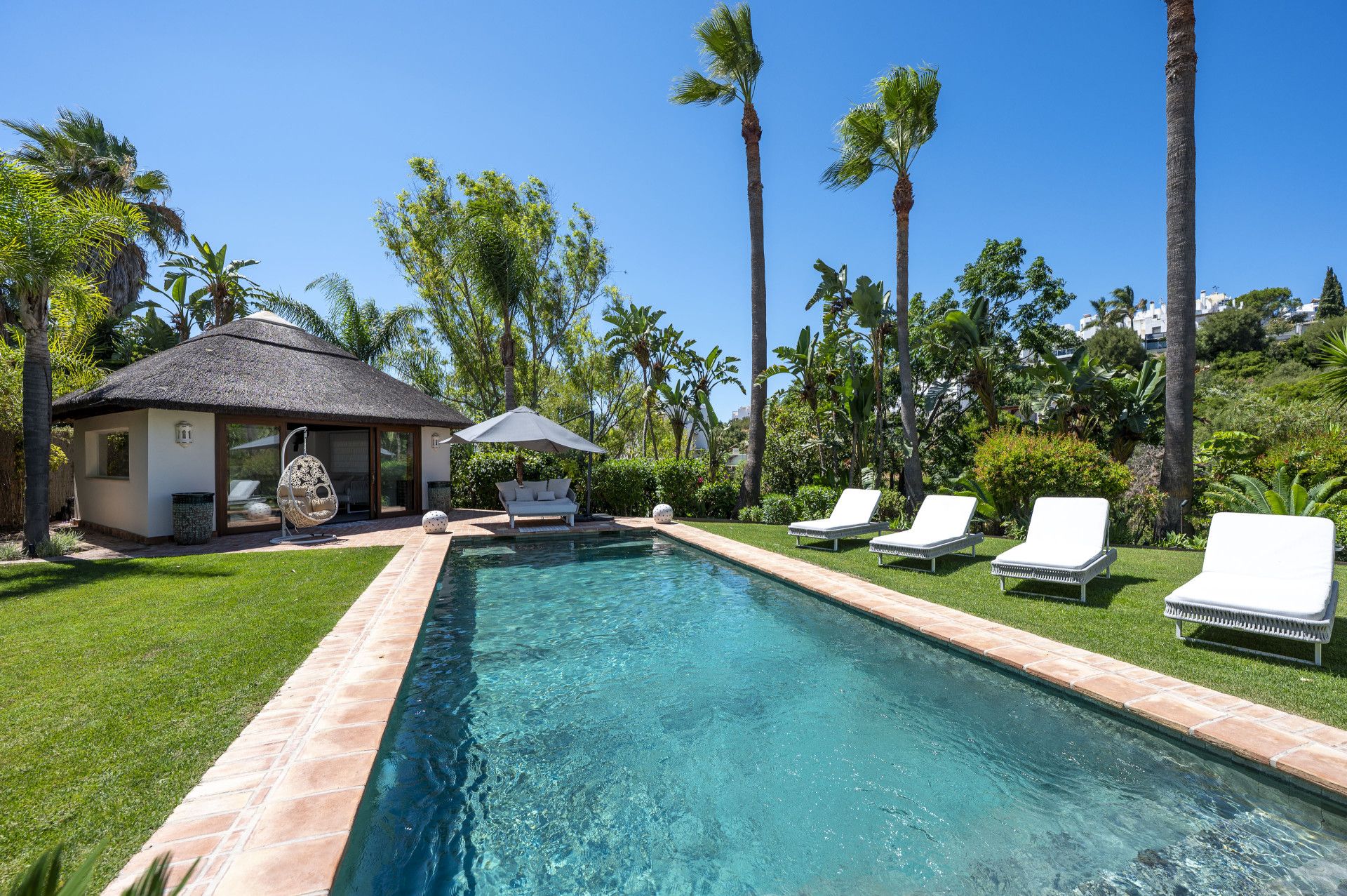 Villa i Estepona, La Resina Golf, Estepona, 2/12