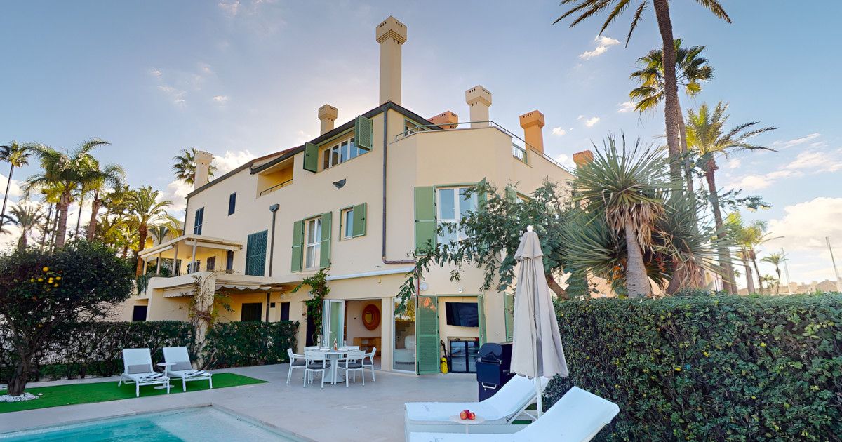 Смежный дом в Sotogrande Marina, Sotogrande Marina, 1/11