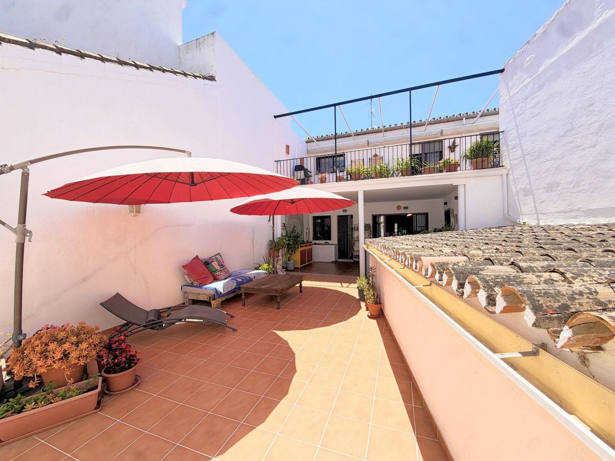Townhouse in Benahavís, Benahavís, 1/12
