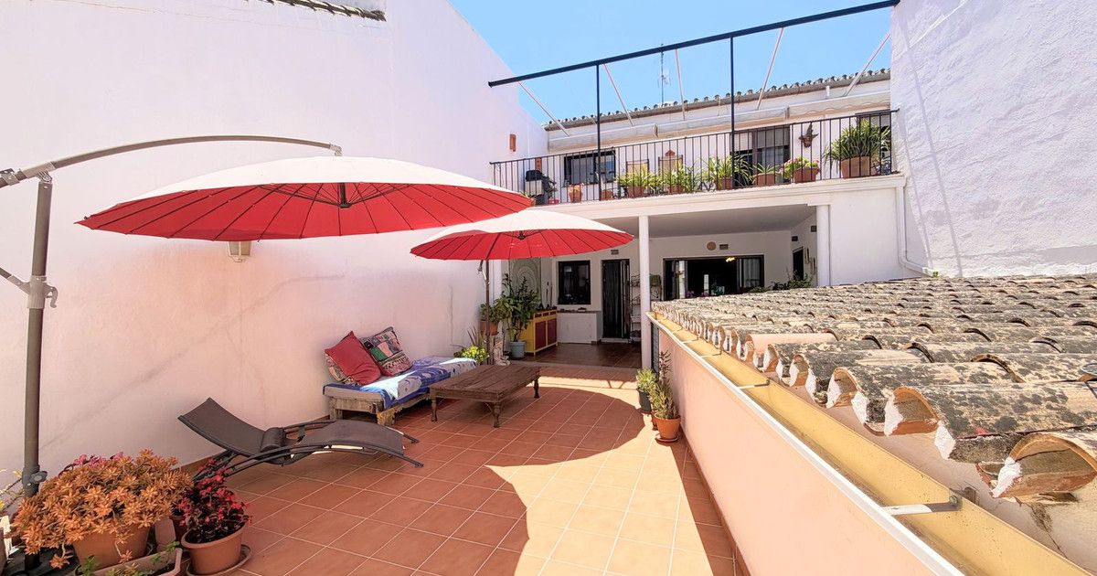 Townhouse in Benahavís, Benahavís, 1/12