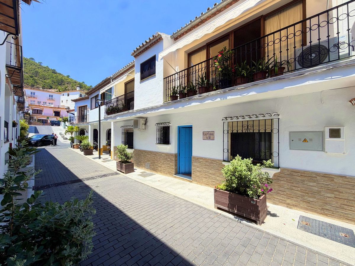 Townhouse in Benahavís, Benahavís, 4/12