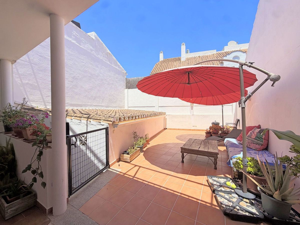 Townhouse in Benahavís, Benahavís, 7/12