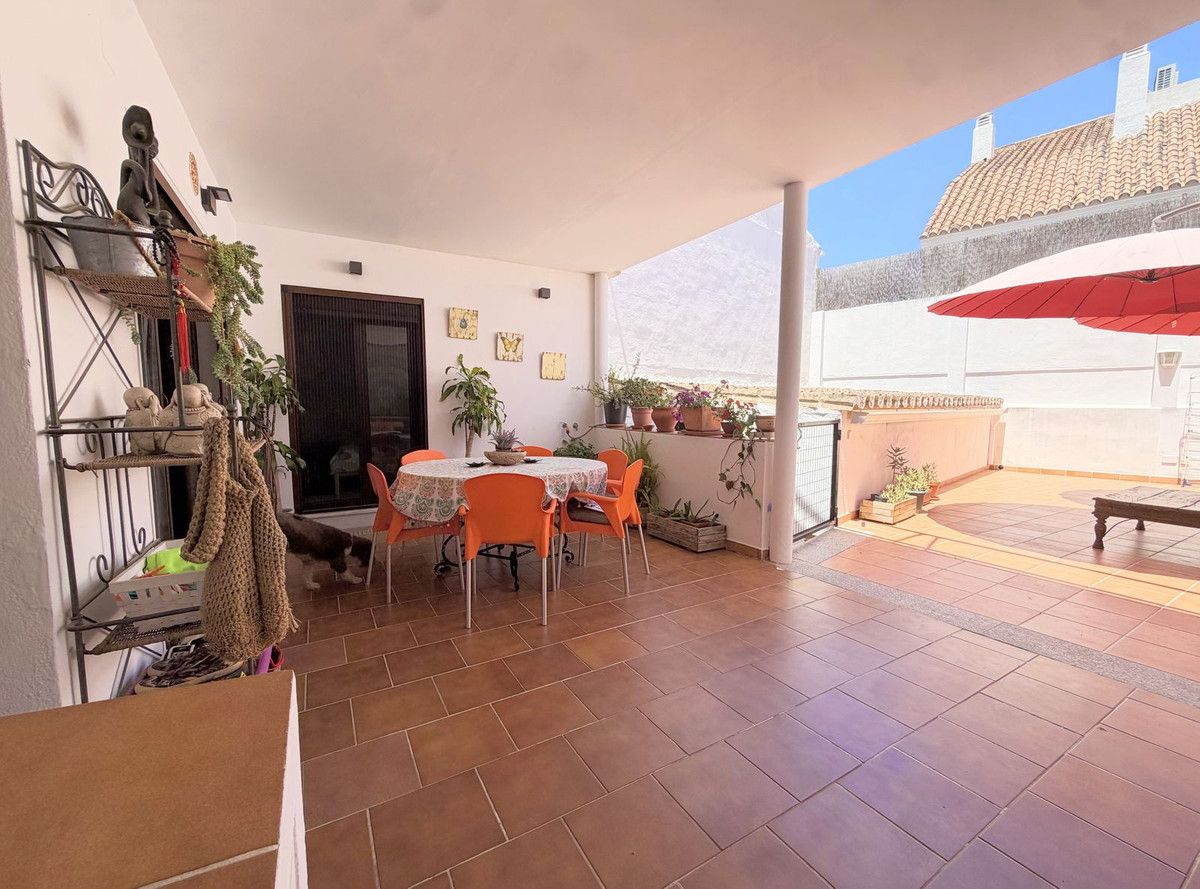 Townhouse in Benahavís, Benahavís, 8/12