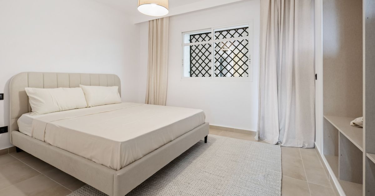 Apartment in Nueva Andalucia, Nueva Andalucia, 12/12