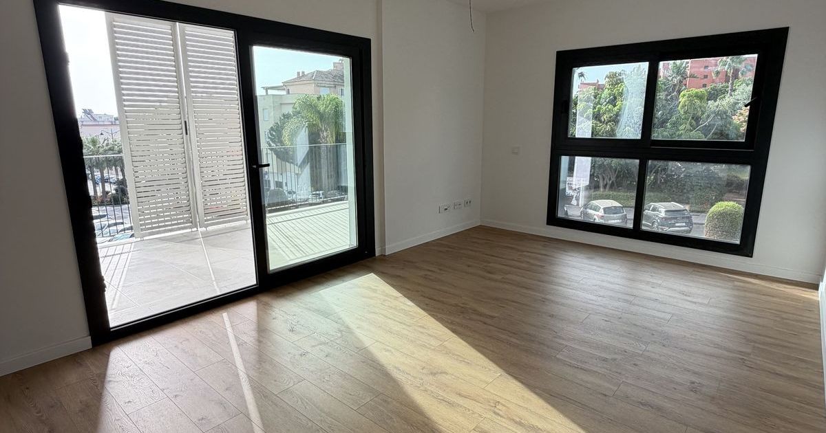 Apartament na środkowym piętrze w Estepona, Estepona, 9/12