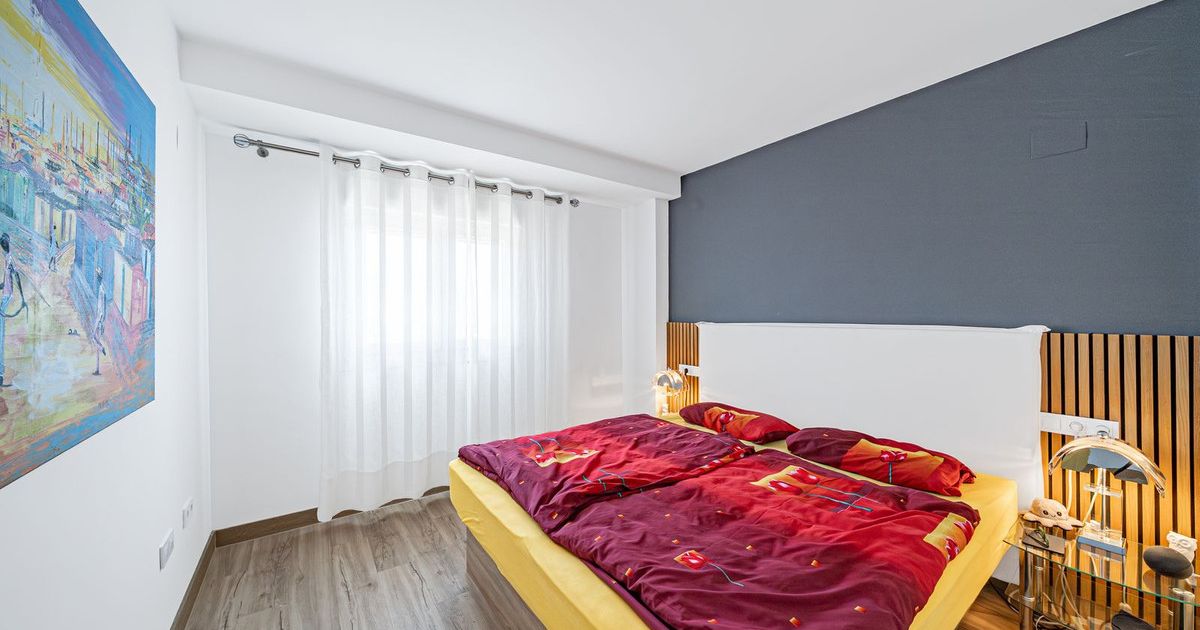 Квартира на среднем этаже в Elviria, Elviria, 11/12