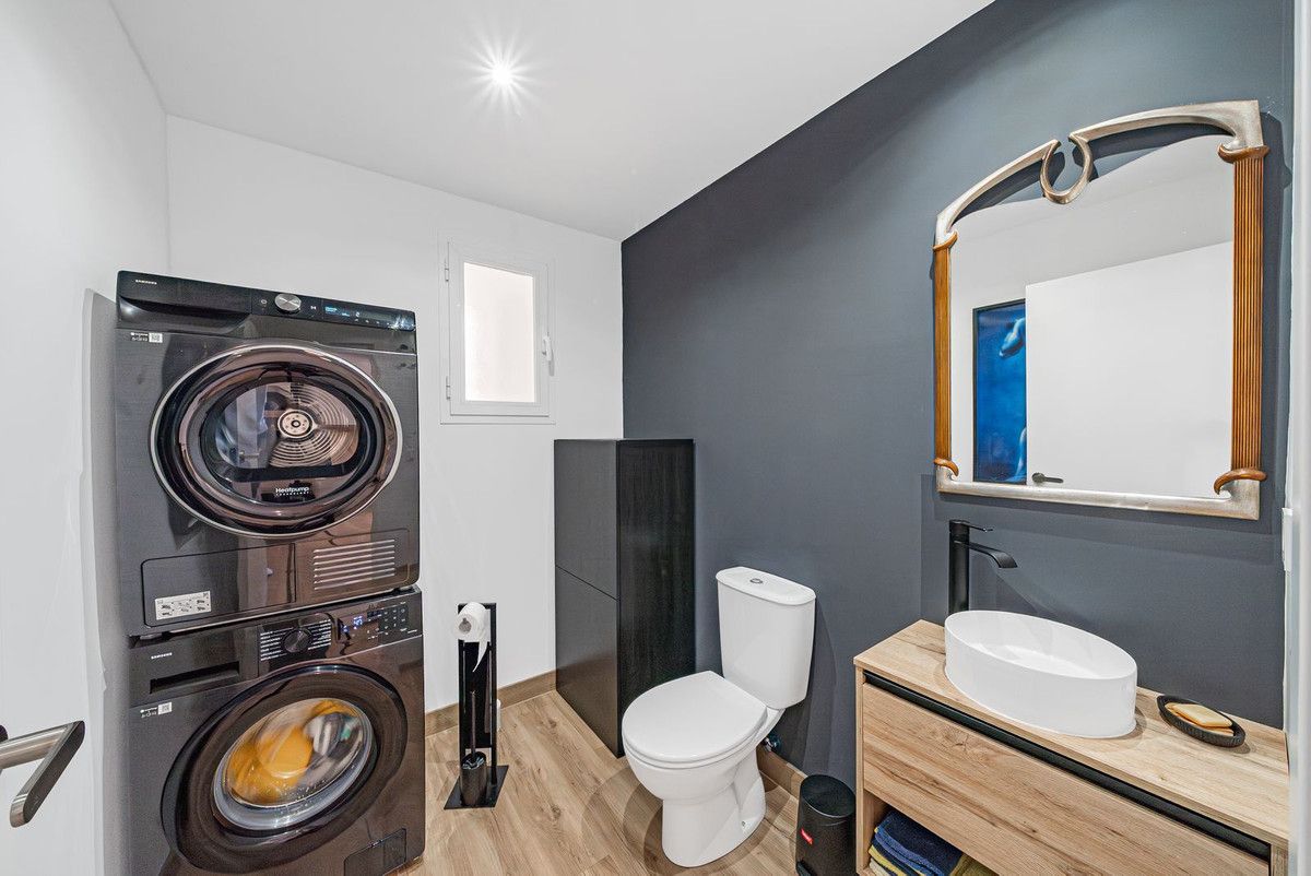 Квартира на среднем этаже в Elviria, Elviria, 7/12