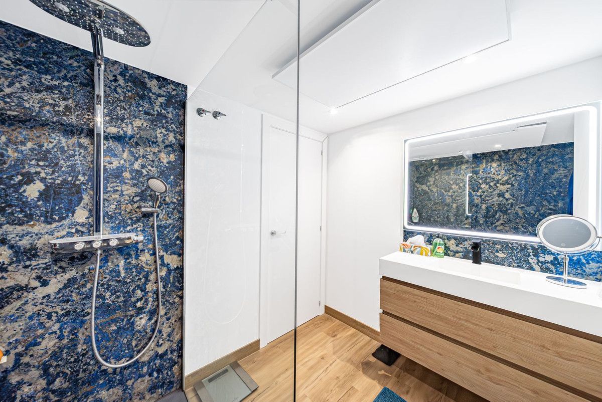 Квартира на среднем этаже в Elviria, Elviria, 10/12