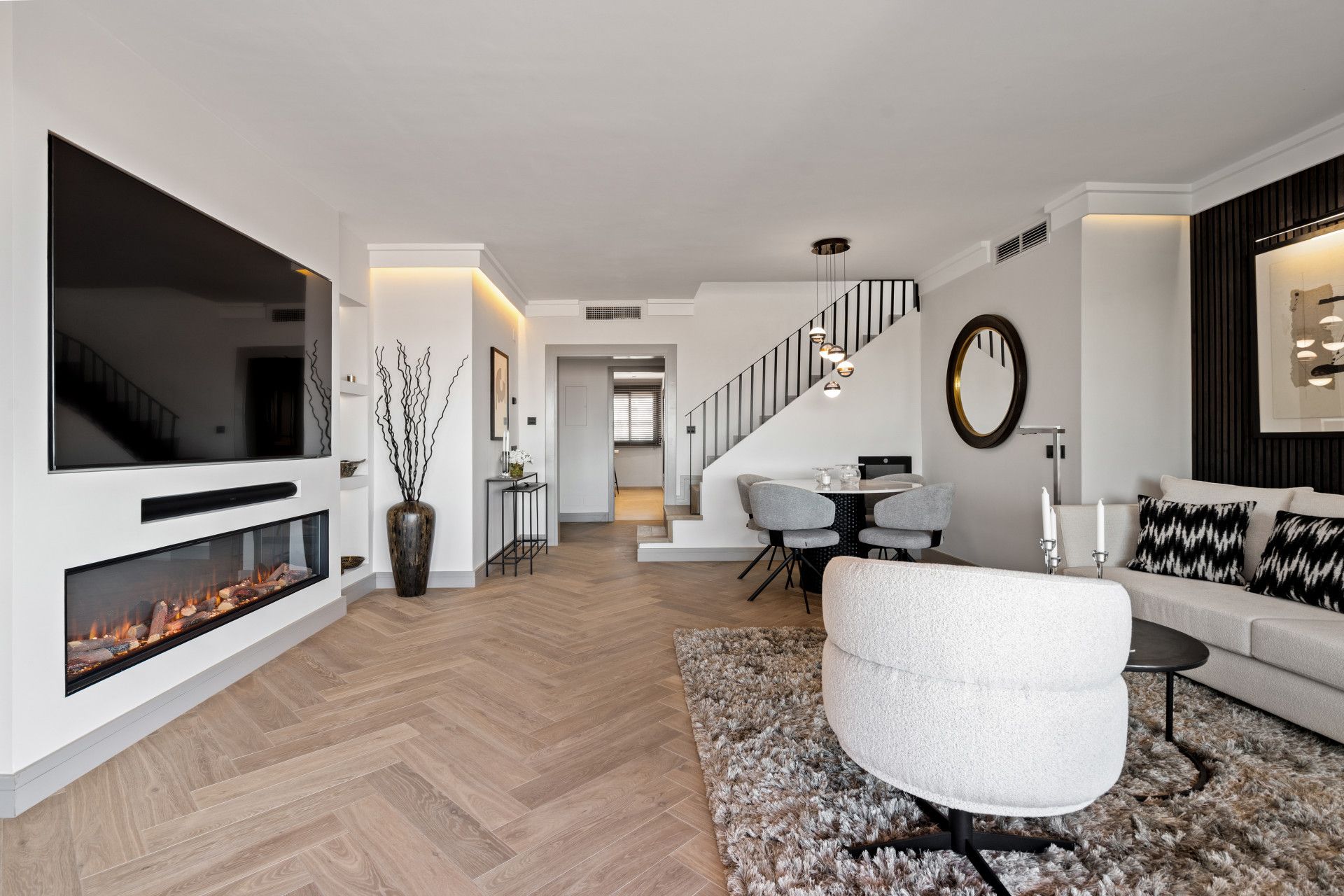 Duplex Penthouse in Estepona, Beach Side New Golden Mile, Estepona, 3/12