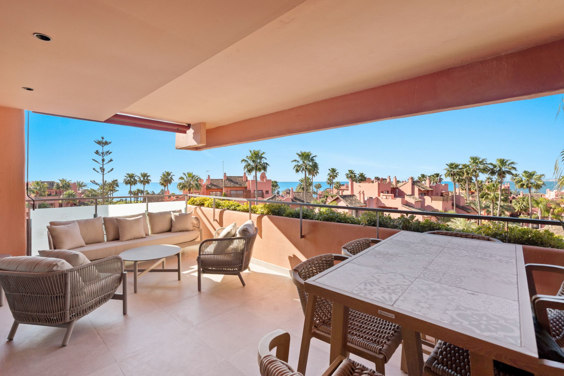 Duplex Penthouse in Estepona, Beach Side New Golden Mile, Estepona, 8/12