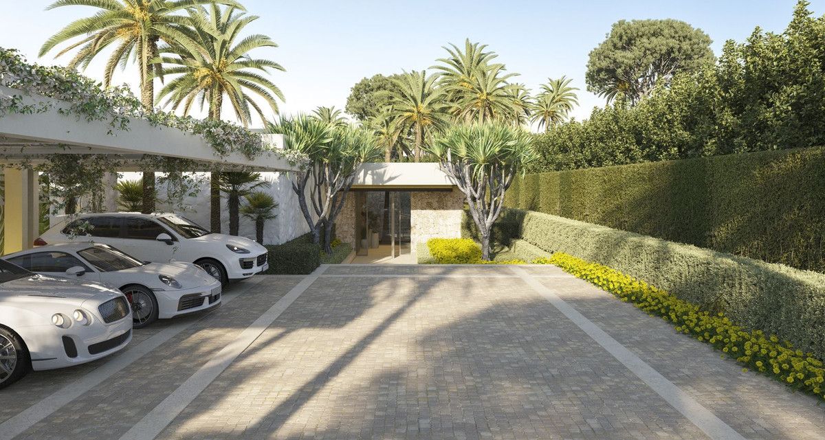 Residential Plot in Nueva Andalucía, Nueva Andalucía, 11/12