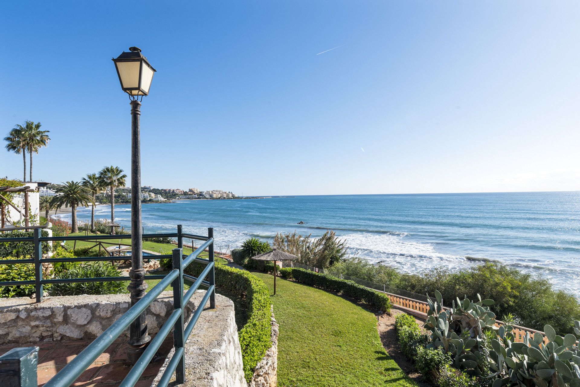 Herenhuis in Estepona, Bahia Azul, Estepona, 6/12
