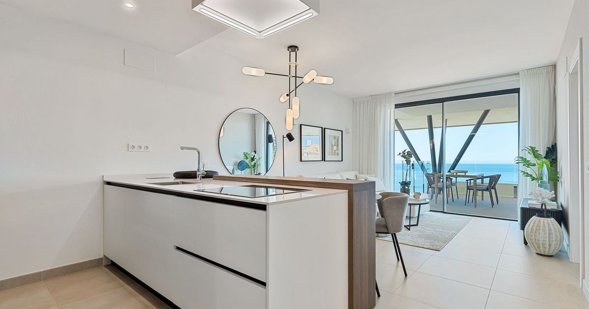 Apartamento de Planta Media en Fuengirola, Fuengirola, 6/12