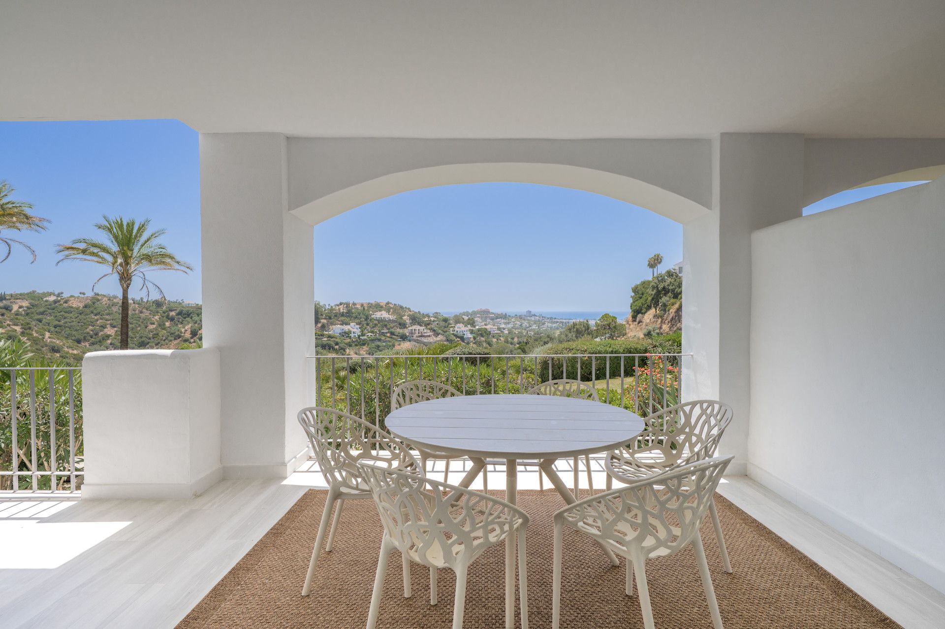 Gelijkvloers appartement in Benahavis, Altos de La Quinta, Benahavis, 5/12