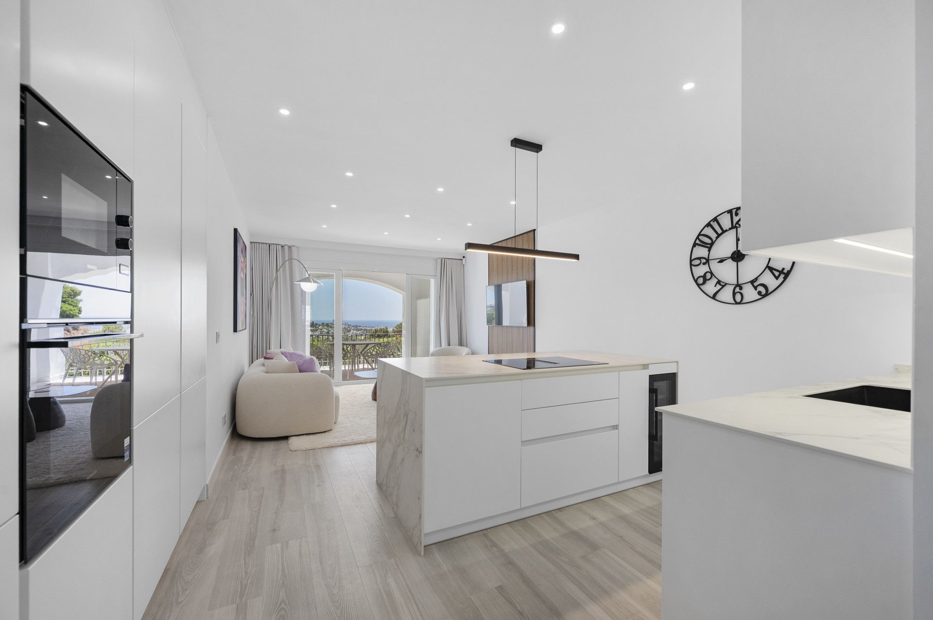 Gelijkvloers appartement in Benahavis, Altos de La Quinta, Benahavis, 7/12