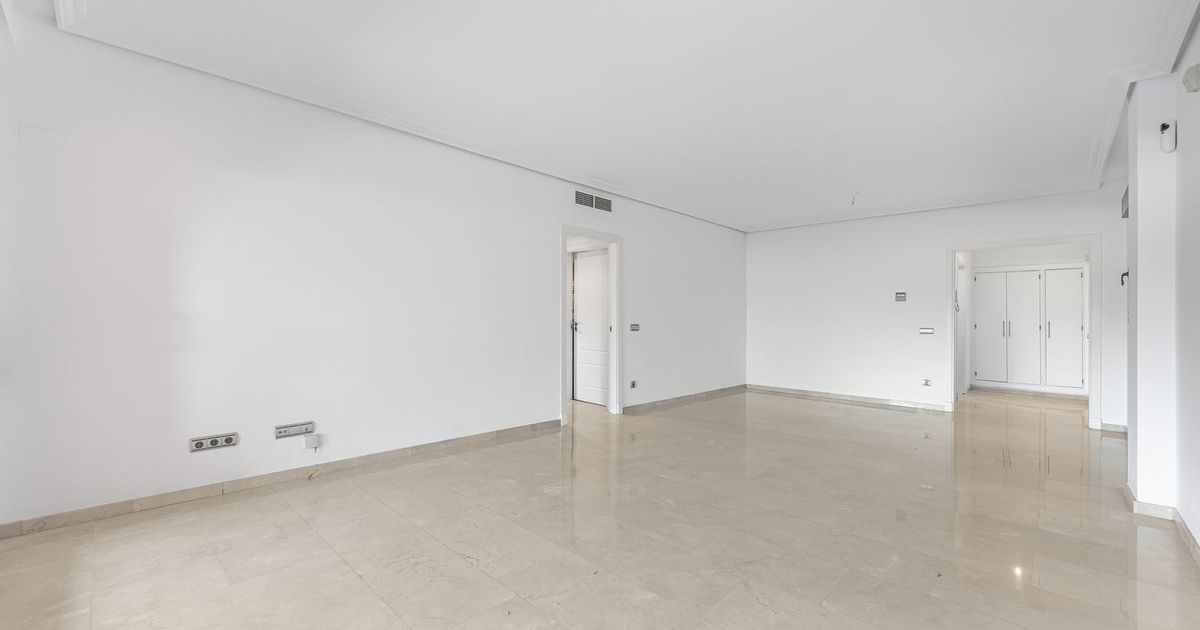 Ground Floor Apartment in Casares, Casares, 11/12