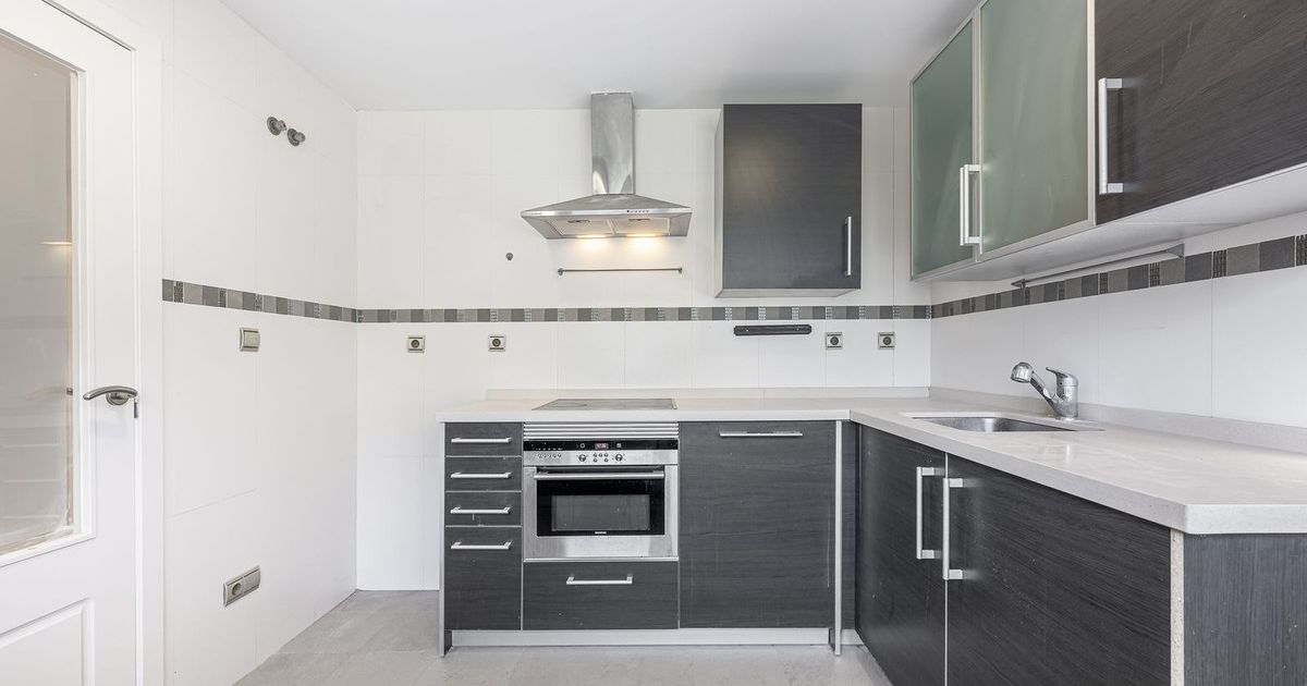 Ground Floor Apartment in Casares, Casares, 6/12