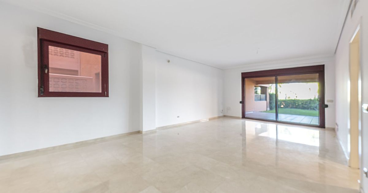 Ground Floor Apartment in Casares, Casares, 9/12