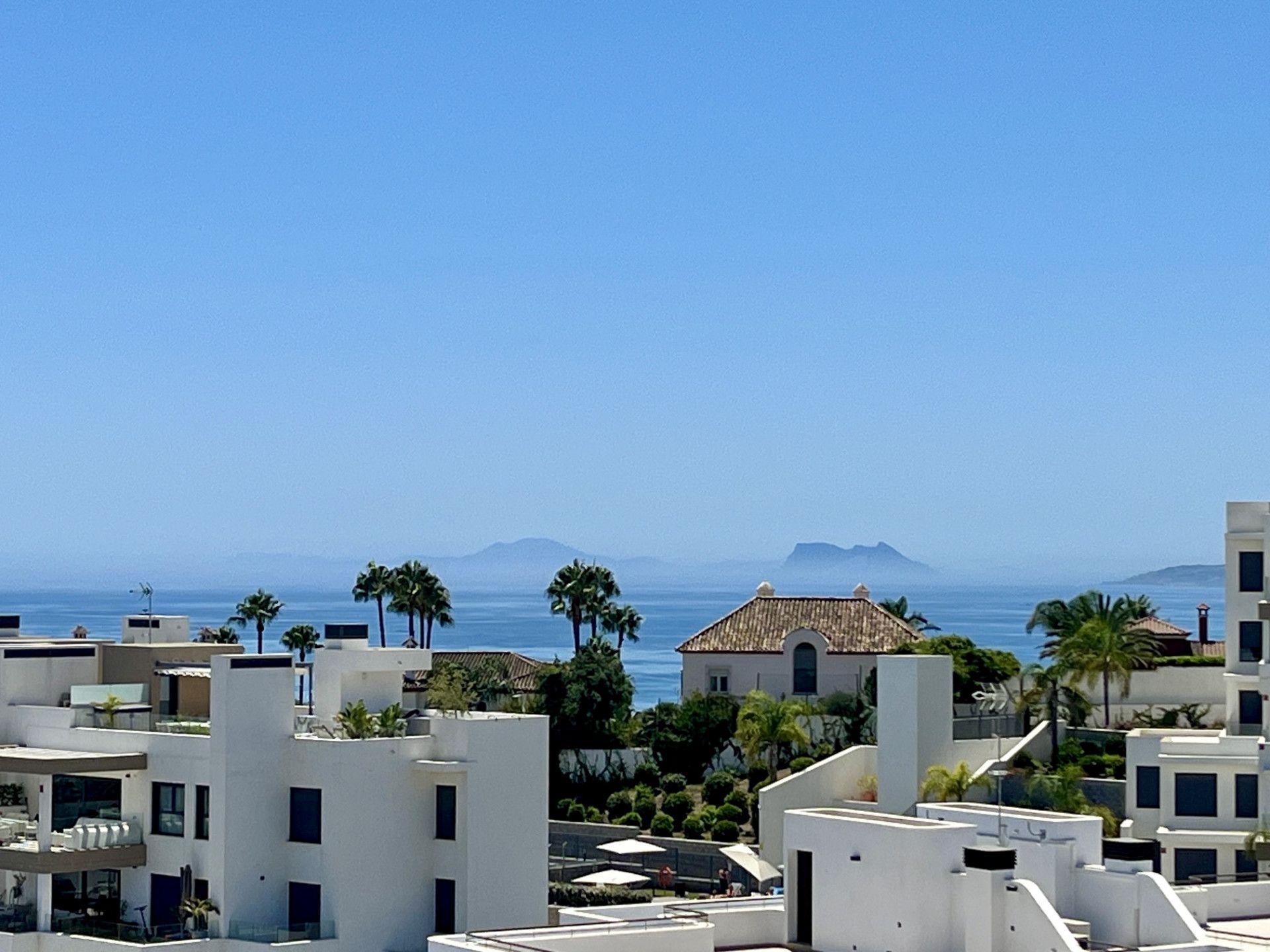 Дуплекс-пентхаус в Estepona, Las Mesas, Estepona, 2/12