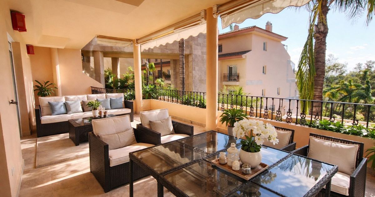 Apartamento en planta media en Nueva Andalucía, Nueva Andalucía, 2/12