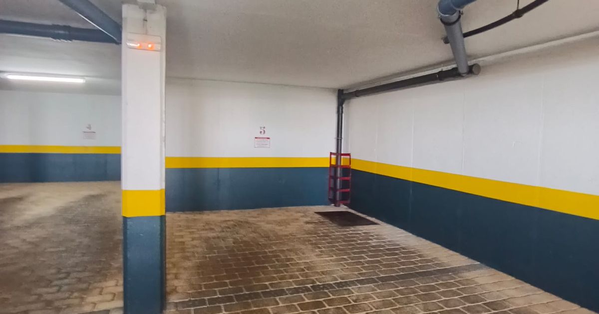 Apartamento en planta media en Nueva Andalucía, Nueva Andalucía, 12/12