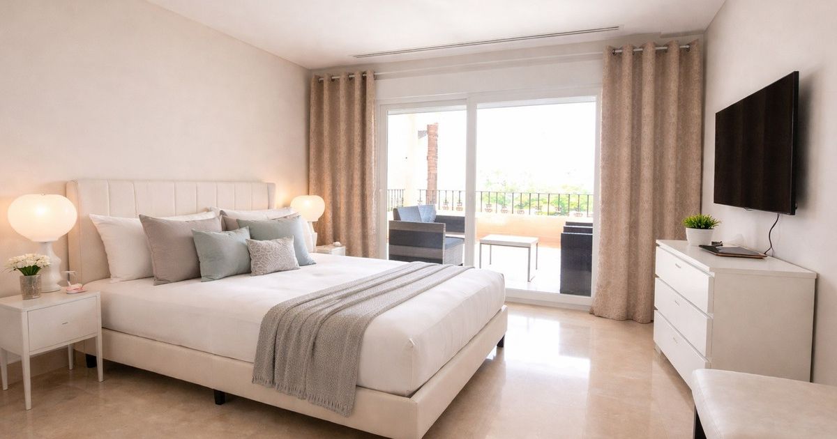 Apartamento en planta media en Nueva Andalucía, Nueva Andalucía, 4/12