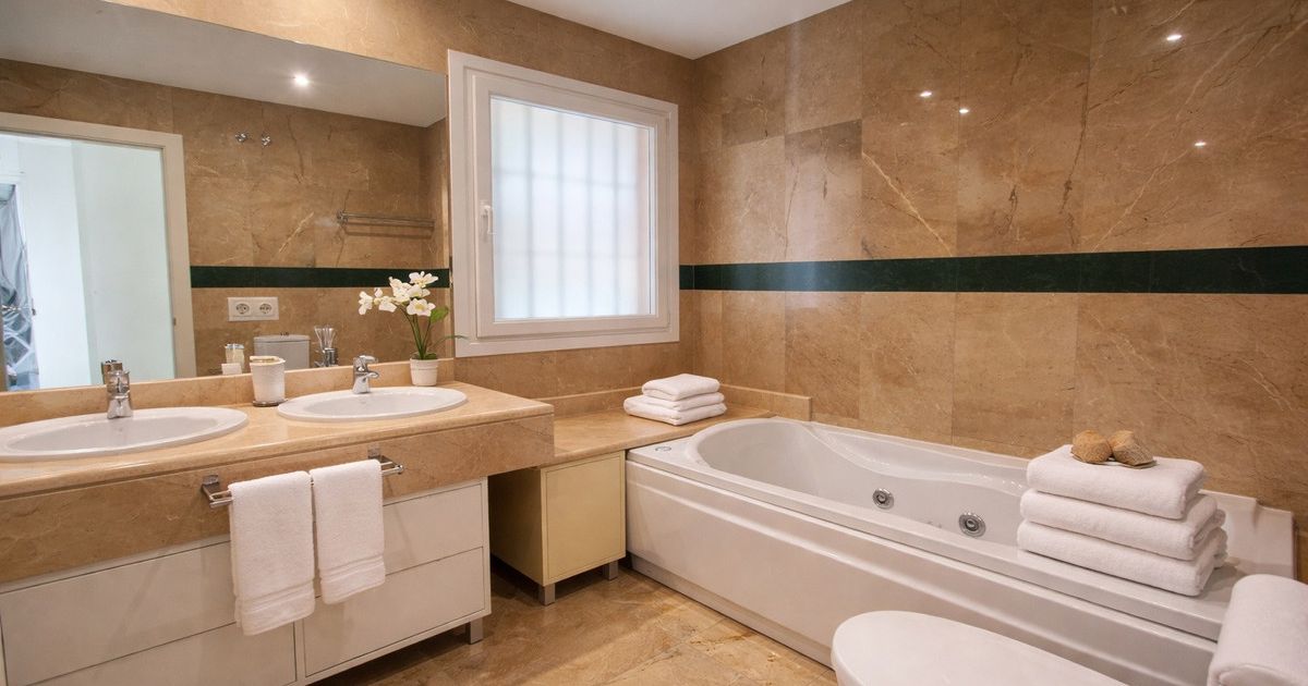 Apartamento en planta media en Nueva Andalucía, Nueva Andalucía, 5/12