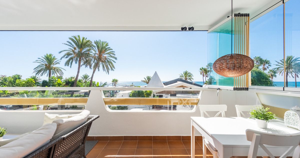 Lägenhet på mittenvåningen i San Pedro de Alcántara, San Pedro de Alcántara, 7/12