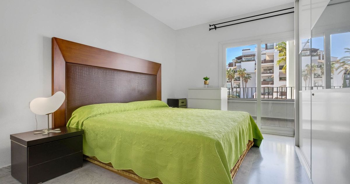 Apartamento en planta media en Torremolinos, Torremolinos, 10/12