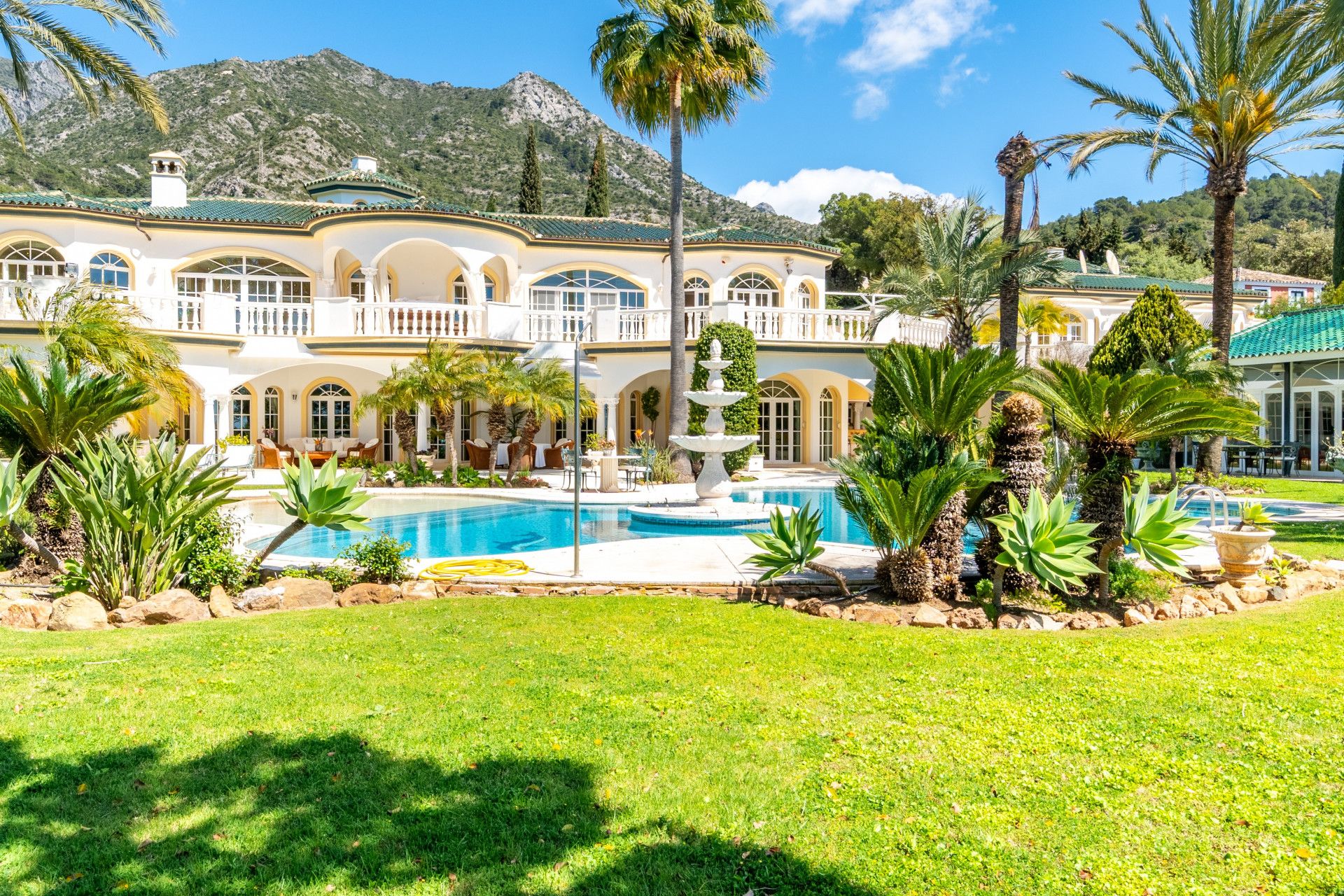 Villa in Marbella Golden Mile, Cascada de Camojan, Marbella Golden Mile, 3/12