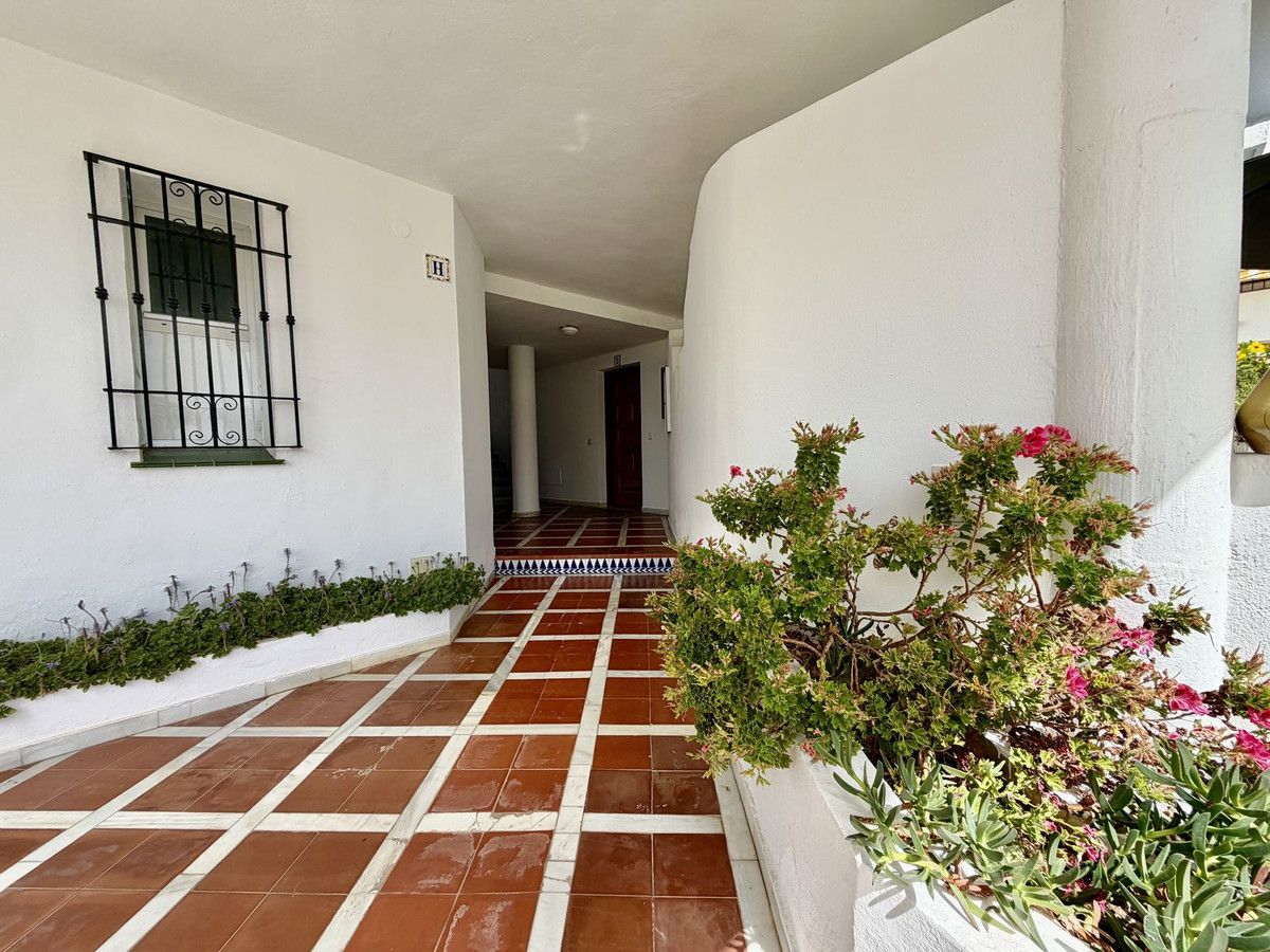 Ground Floor Apartment in Riviera del Sol, Riviera del Sol, 3/12