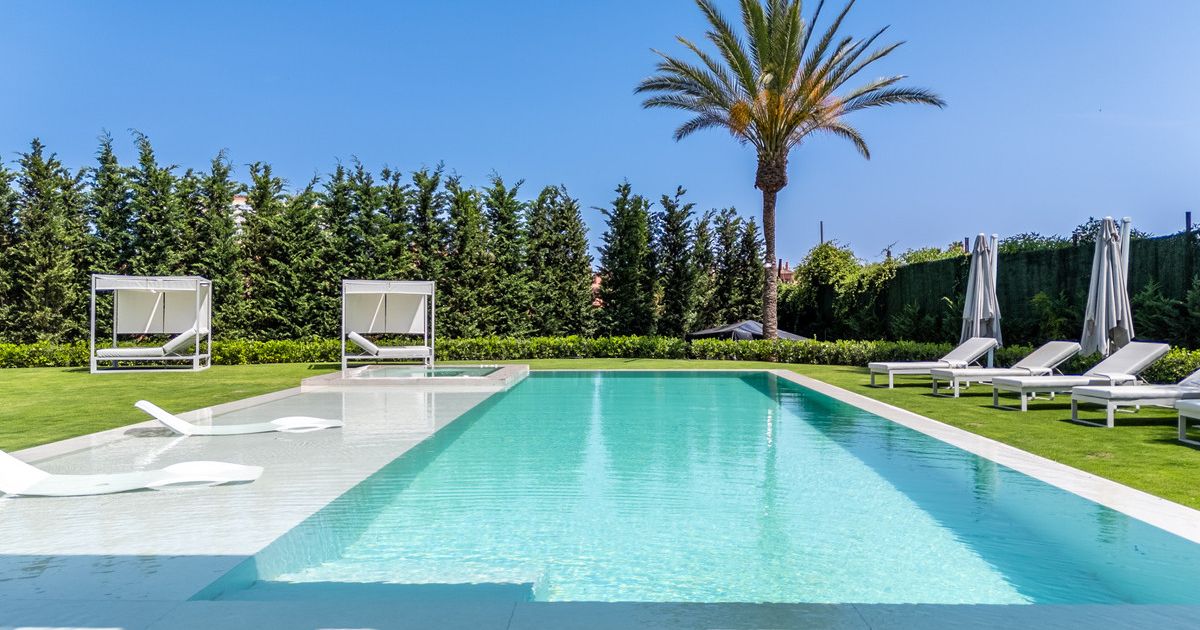Fristående villa i Los Monteros, Los Monteros, 3/12