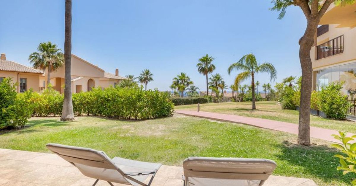 Appartement op de begane grond in Benahavís, Benahavís, 3/12