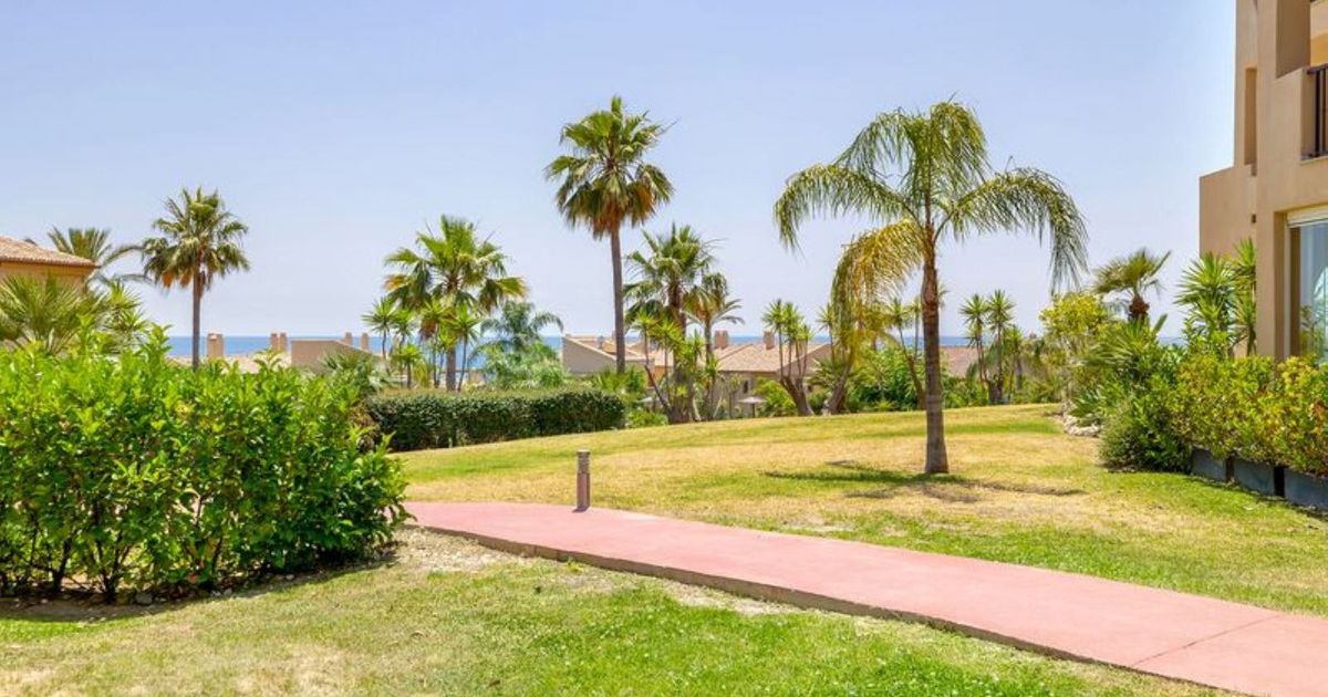 Appartement op de begane grond in Benahavís, Benahavís, 4/12