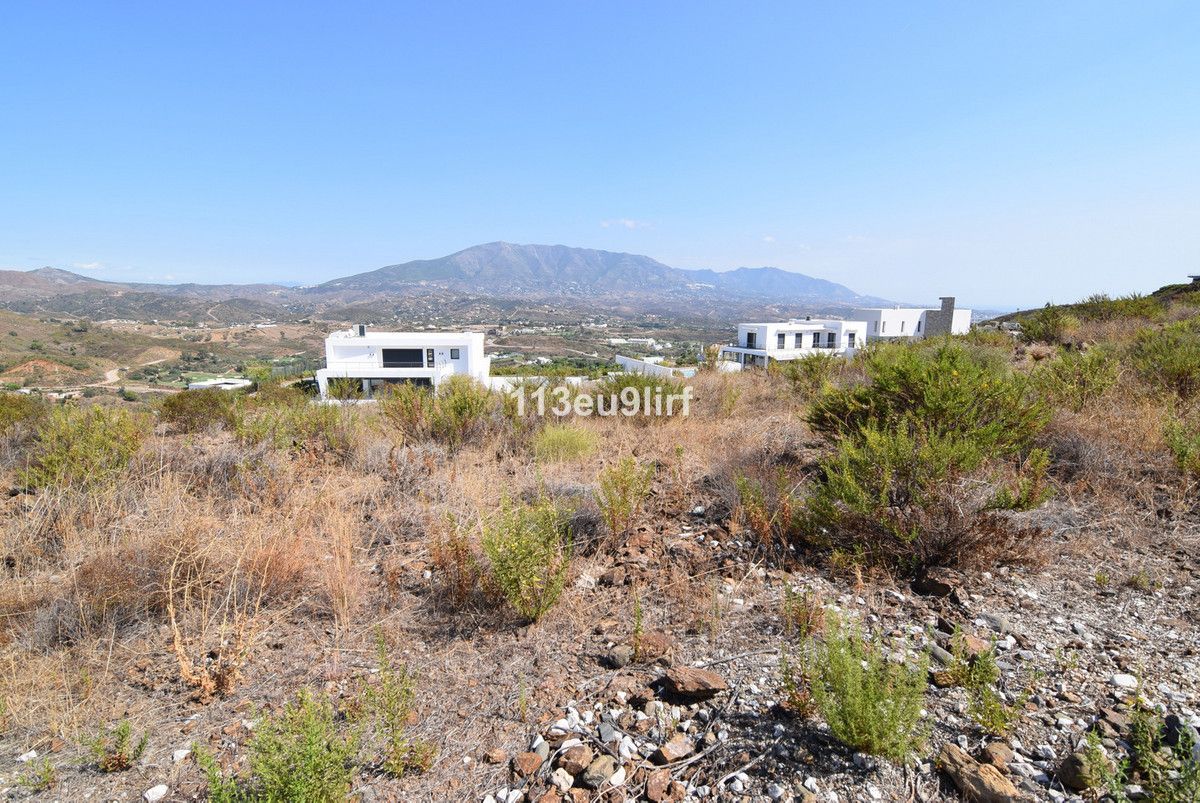 Residential Plot in La Cala Golf, La Cala Golf, 1/6