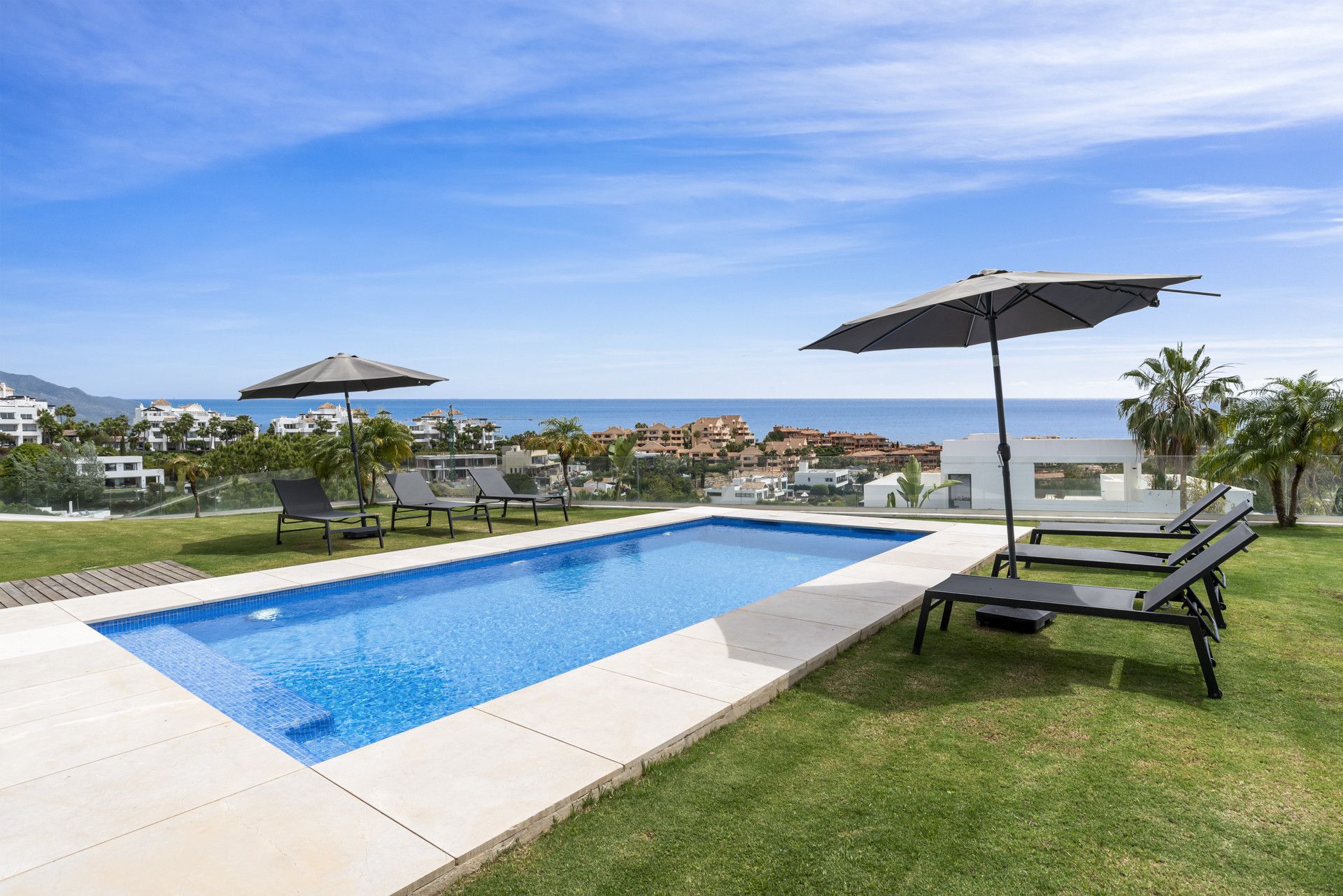 Villa in Benahavis, La Alqueria, Benahavis, 3/12