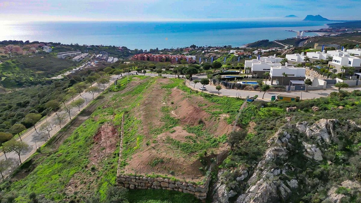 Жилой участок в Sotogrande, Sotogrande, 2/12