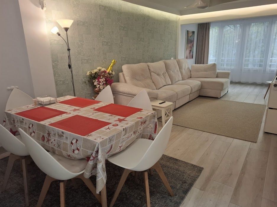 Appartement en étage moyen à Marbella, Marbella, 4/12