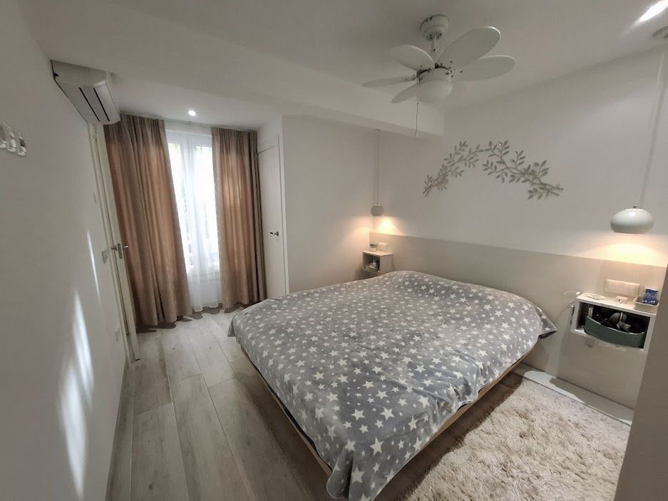 Appartement en étage moyen à Marbella, Marbella, 9/12