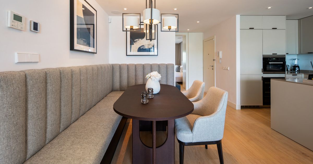 Appartement op de middelste verdieping in The Golden Mile, The Golden Mile, 10/12