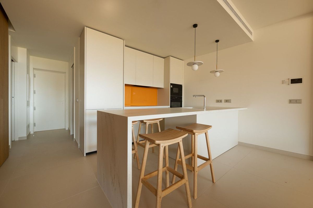 Apartamento de planta media en Fuengirola, Fuengirola, 5/12