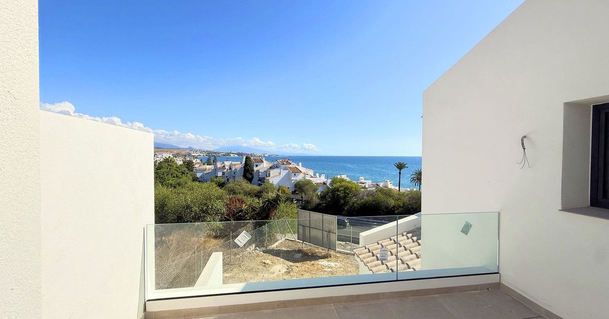 Dom w zabudowie bliźniaczej w Estepona, Estepona, 3/12