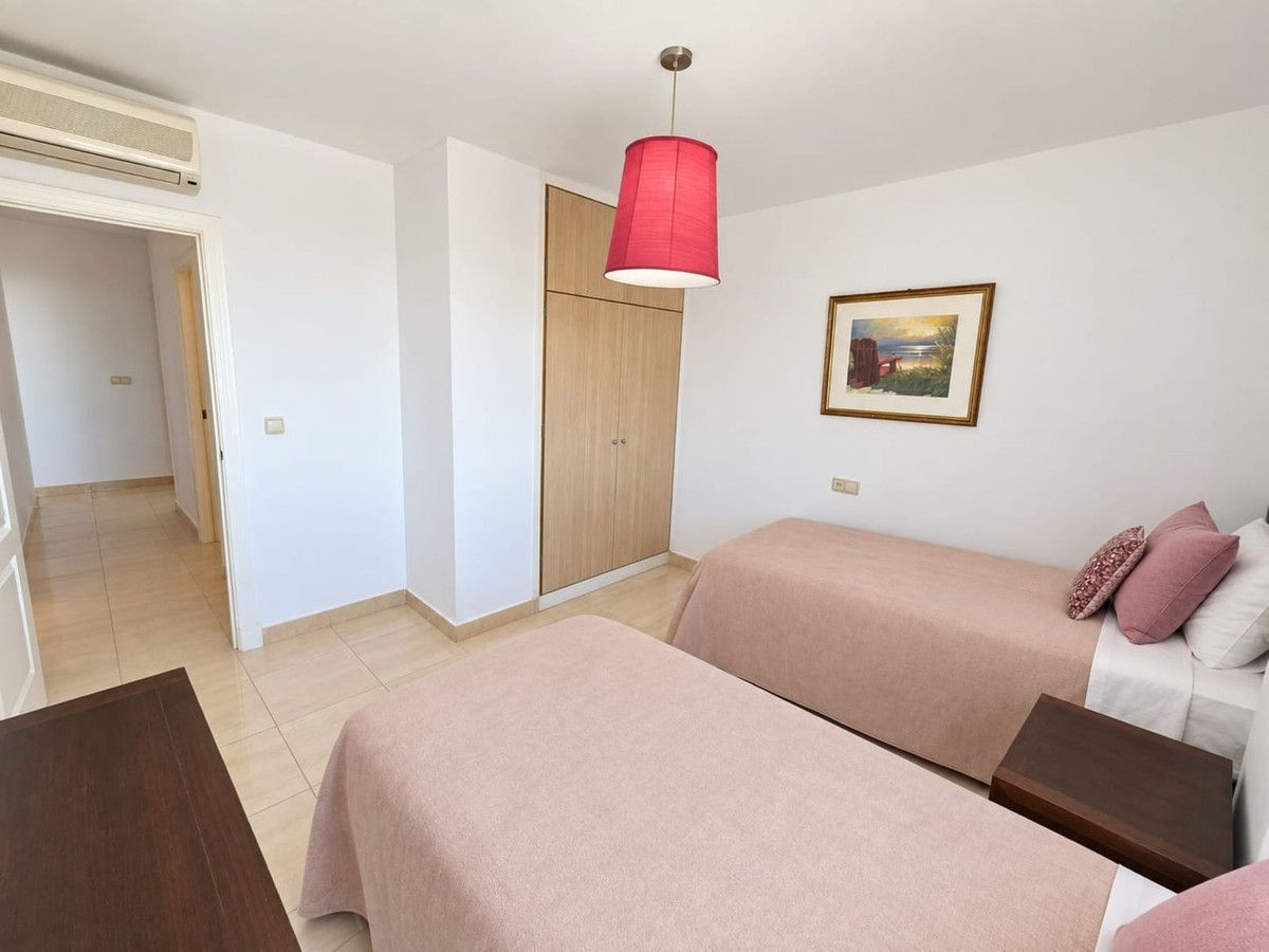 Apartament na parterze w La Duquesa, La Duquesa, 9/12