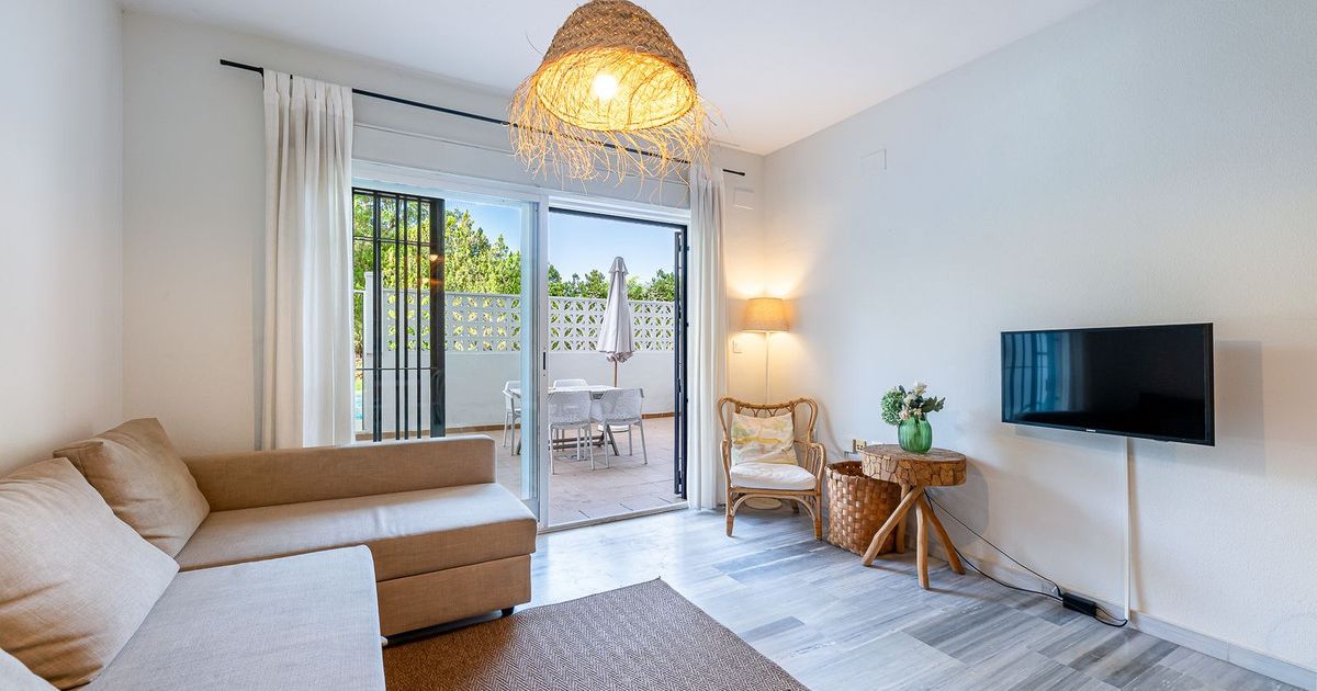 Ground Floor Apartment in El Rosario, El Rosario, 8/12