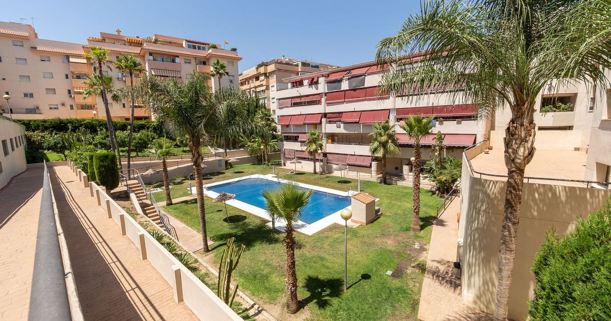 Apartament na środkowym piętrze w Mijas, Mijas, 1/12