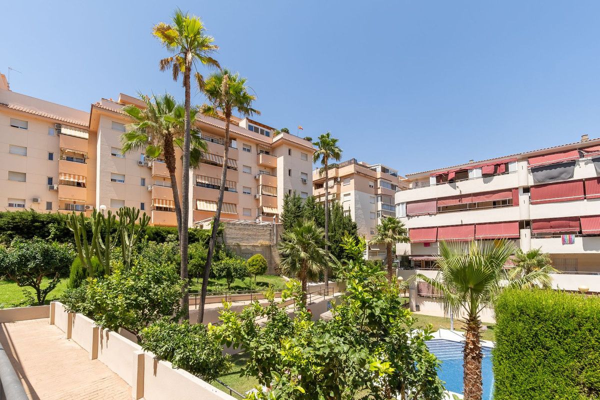 Apartament na środkowym piętrze w Mijas, Mijas, 7/12